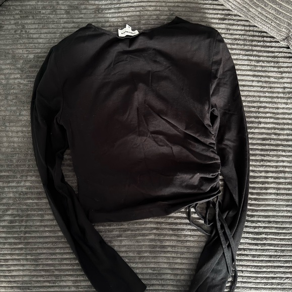 Superdown Cut Out Top - Picture 3 of 6